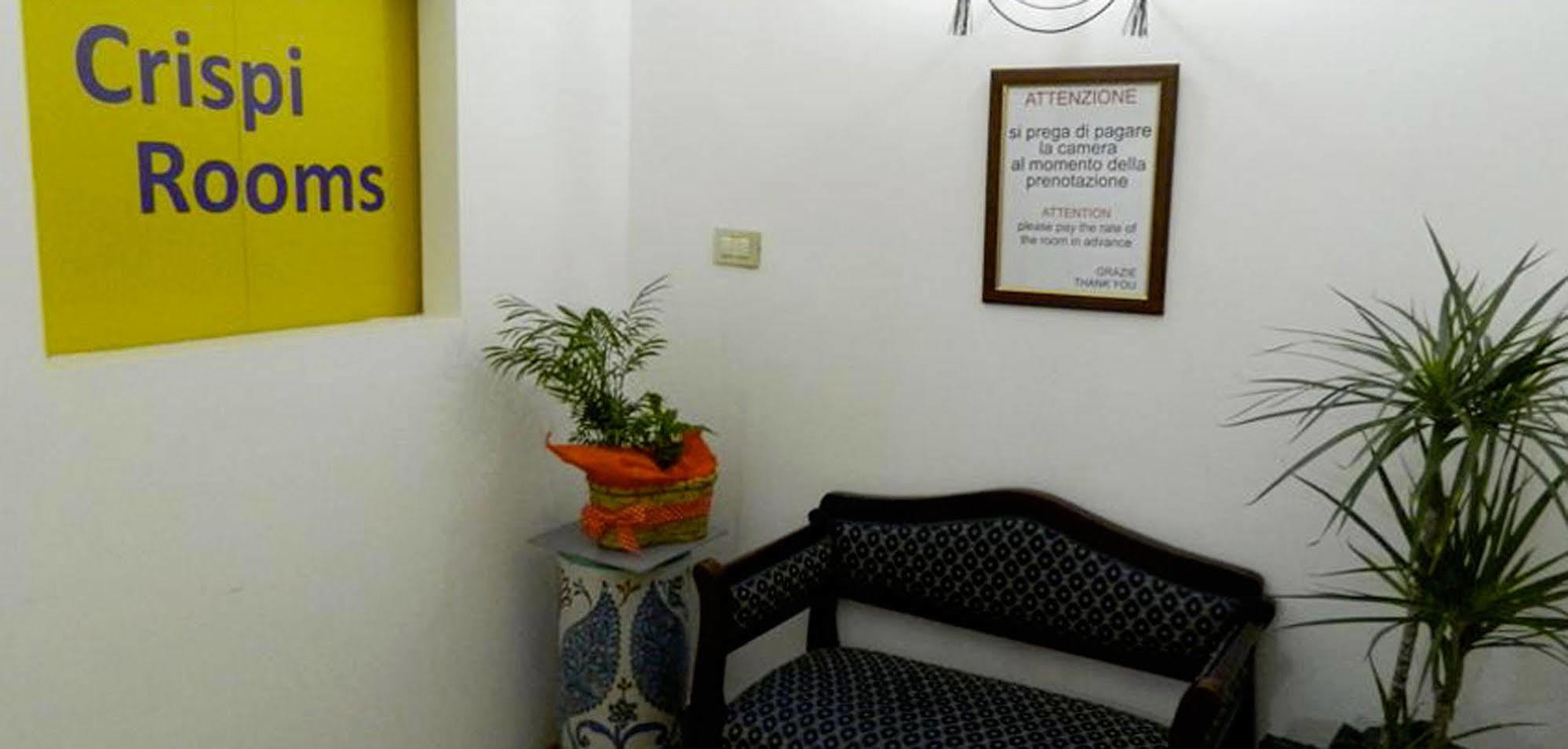 Crispi Rooms CTA Exterior foto
